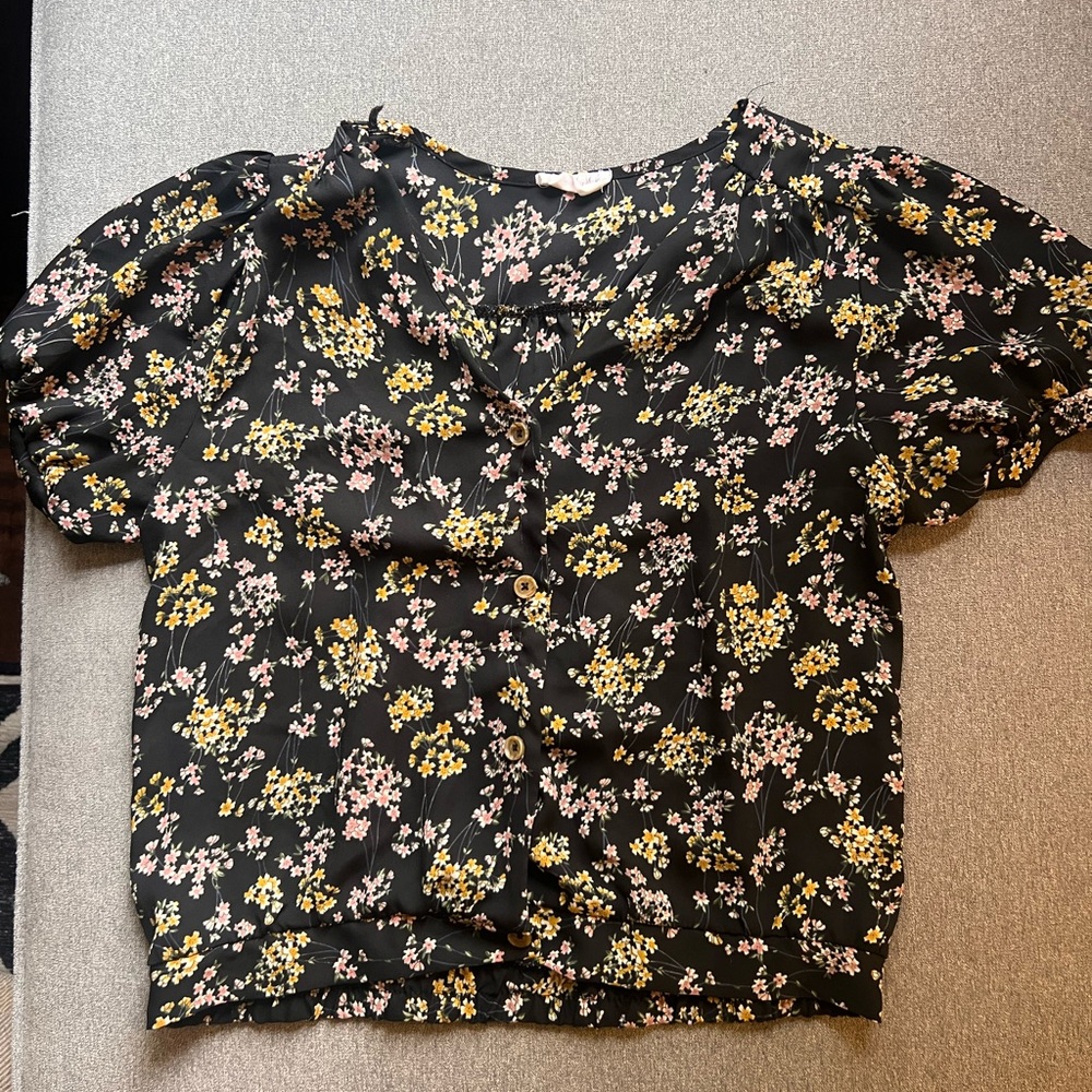Sienna Sky Black Floral Puff Sleeve Blouse